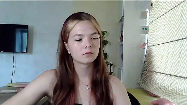 Snapshot of AvrilGillig chatting on 15, 7, 2026 AvrilGillig online show from 15, 7, 2026