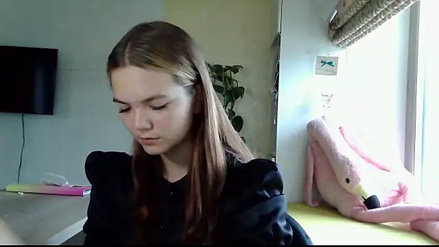 Snapshot of AvrilGillig chatting on 19, 7, 2026 AvrilGillig online show from 19, 7, 2026