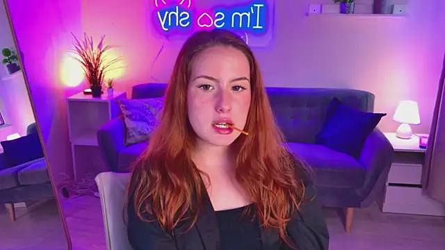 ChloeAster online show from 2, 7, 2026