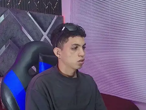 cameron lux77 online show from 6, 7, 2026