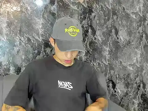cameron lux77 online show from 18, 7, 2026