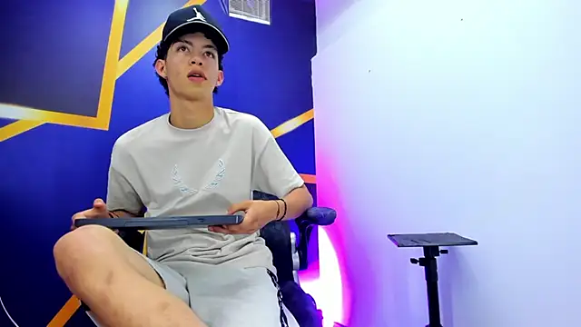 maxi castro online show from 9, 6, 2026