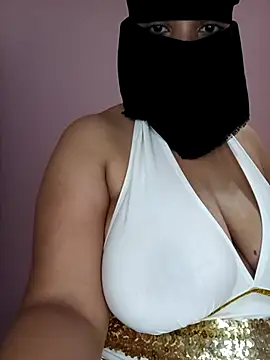 hot farawla00 online show from 13, 7, 2026