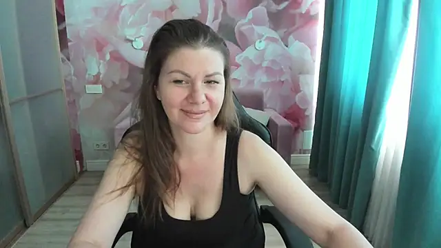LunaKissesx online show from 18, 7, 2026