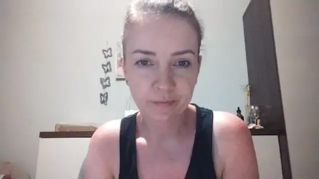 Snapshot of JenniferAlone chatting on 21, 6, 2026 JenniferAlone online show from 21, 6, 2026