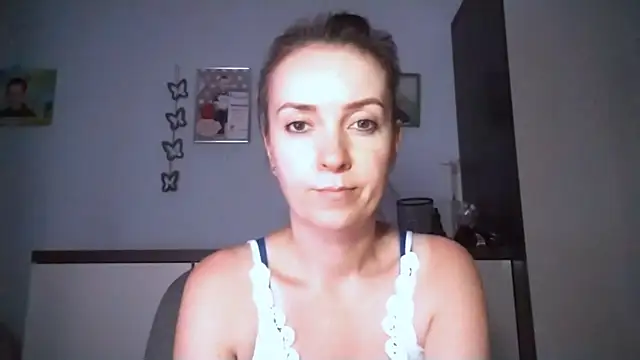 Snapshot of JenniferAlone chatting on 30, 6, 2026 JenniferAlone online show from 30, 6, 2026