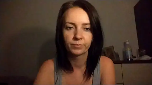 Snapshot of JenniferAlone chatting on 9, 7, 2026 JenniferAlone online show from 9, 7, 2026