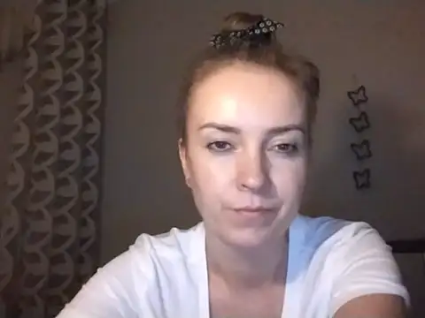 Snapshot of JenniferAlone chatting on 24, 7, 2026 JenniferAlone online show from 24, 7, 2026