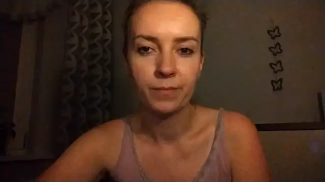 Snapshot of JenniferAlone chatting on 10, 7, 2026 JenniferAlone online show from 10, 7, 2026