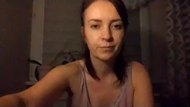 Snapshot of JenniferAlone chatting on 12, 7, 2026 JenniferAlone online show from 12, 7, 2026