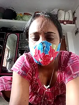 Snapshot of Simi-hot-boudi chatting on 26, 7, 2026 Simi-hot-boudi online show from 26, 7, 2026