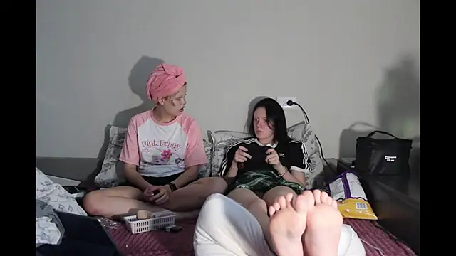 Catherine19Hunt online show from 28, 6, 2026
