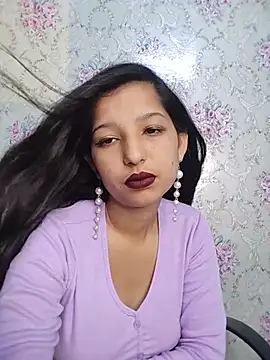 Queen Rosyy online show from 23, 6, 2026