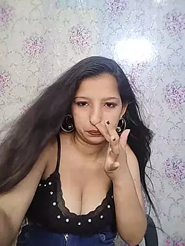 Queen Rosyy online show from 18, 6, 2026
