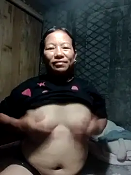 Snapshot of Mye_kiss chatting on 14, 6, 2026 Mye kiss online show from 14, 6, 2026