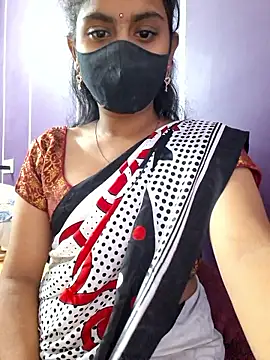 Clara-Lilly online show from 10, 6, 2026