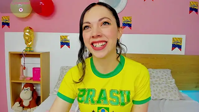 AshleyBenoitt online show from 19, 6, 2026