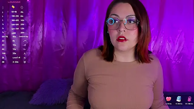 Snapshot of Lil_Violet chatting on 16, 6, 2026 Lil Violet online show from 16, 6, 2026