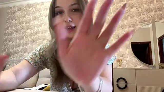 CloudyFoxy online show from 15, 7, 2026