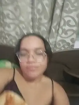 Esquetadinhas online show from 3, 7, 2026