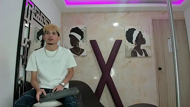 Hot skinny guys online show from 11, 7, 2026