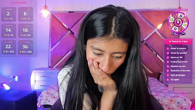 Carla Alvez online show from 5, 7, 2026