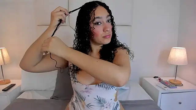 NaomiCambels online show from 11, 7, 2026