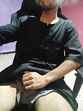 halim Hott online show from 17, 7, 2026