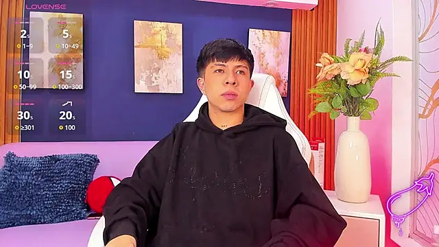 Mathyw Mont online show from 7, 8, 2026
