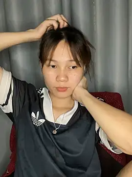 Vyy2000 online show from 25, 6, 2026