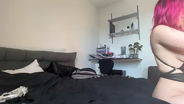 LeaLoveXXX online show from 10, 6, 2026