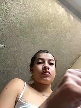 Sofia Ferraro online show from 4, 8, 2026