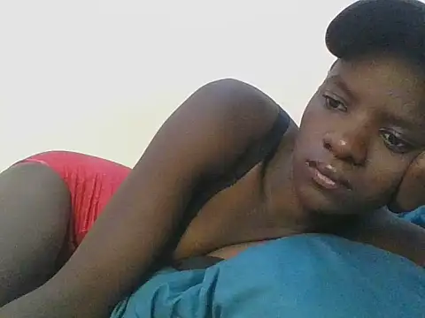 Snapshot of ebonypetite2 chatting on 8, 7, 2026 ebonypetite2 online show from 8, 7, 2026