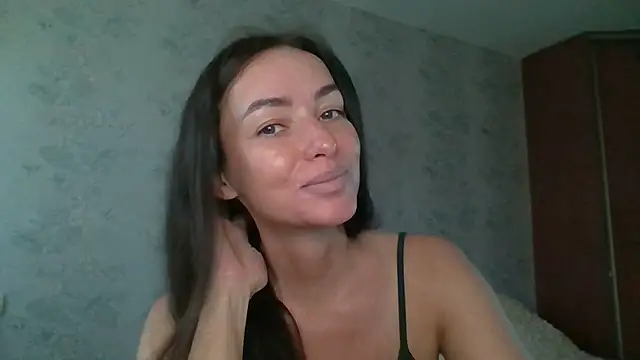 Mia Salamanka online show from 21, 7, 2026
