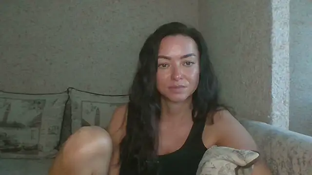 Mia Salamanka online show from 29, 6, 2026