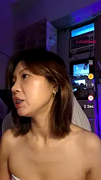 urgrl portia online show from 19, 7, 2026