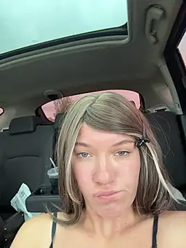 girl-Emily online show from 7, 7, 2026