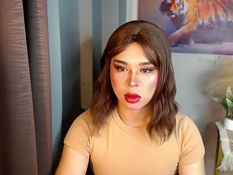 Horny HoneyX online show from 28, 6, 2026