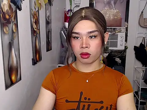 Horny HoneyX online show from 19, 7, 2026