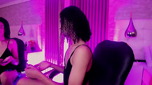 Snapshot of KyleeSmiith chatting on 13, 7, 2026 KyleeSmiith online show from 13, 7, 2026