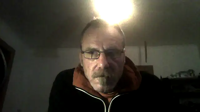 Greg0ri73 online show from 10, 6, 2026