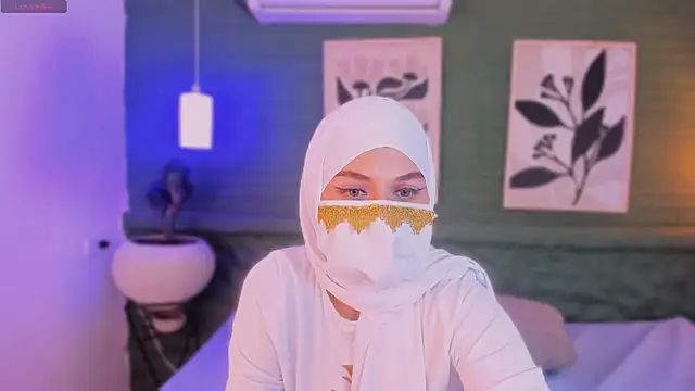 aisha k online show from 25, 7, 2026