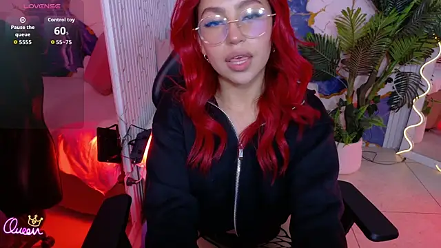 Snapshot of AYLE_TAY chatting on 18, 6, 2026 AYLE TAY online show from 18, 6, 2026