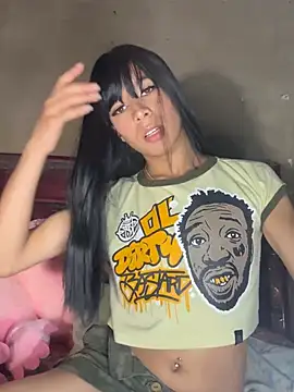 lady Tayron online show from 27, 6, 2026