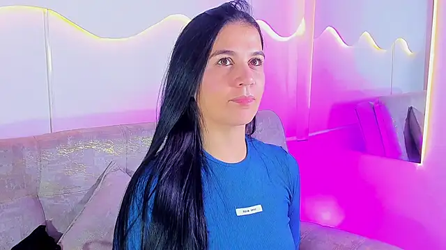 MiaHansson online show from 15, 6, 2026