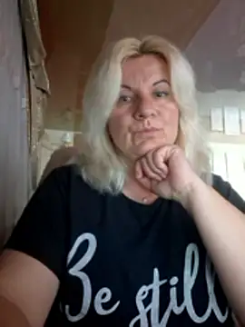 VikaRaine555 online show from 15, 6, 2026