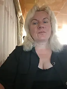 VikaRaine555 online show from 5, 7, 2026