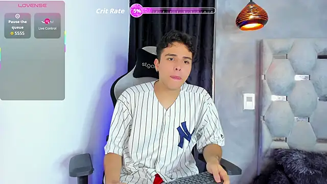 cam suaza online show from 22, 7, 2026