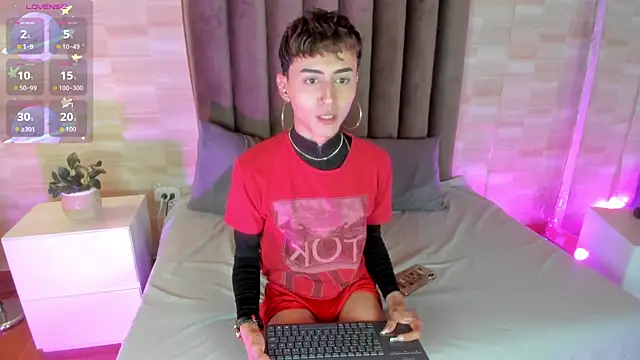 Nhicolas Salazar online show from 28, 7, 2026