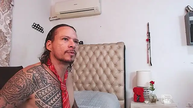 NinaAndRocco online show from 22, 6, 2026
